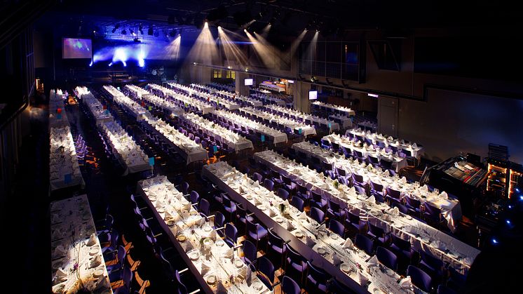 conference-room-xl-long-tables-quality-hotel-maritim.jpg
