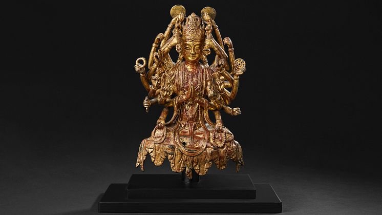 Header – Rare gilded bronze figure of Avalokiteshvara