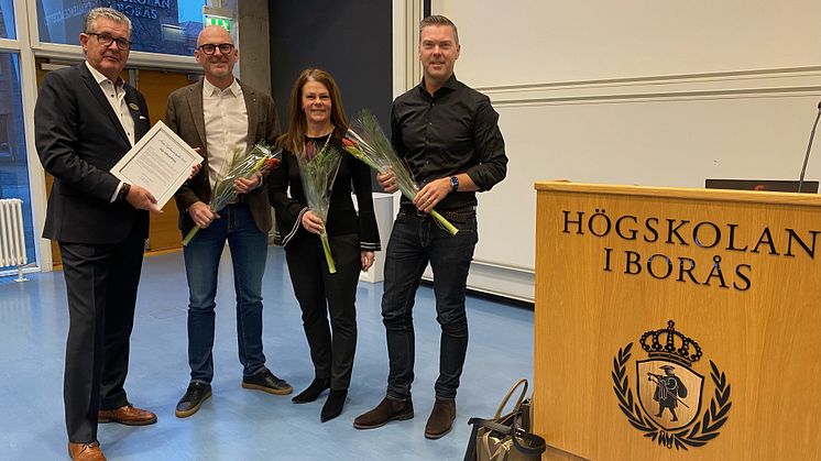Från vänster: Bo Lindell (Ordförande Styrelseakademien Sjuhärad, Pär Jorstadius (ägare), Anette Asklin (Styrelseordförande RO-Gruppen), Andreas Jaldevik (ägare)