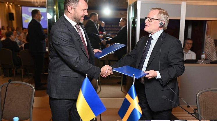 Ukrainas vice ekonomiminister Vitaliy Kindrativ och Swedacs generaldirektör Ulf Hammarström. Foto: Stas Kartashov