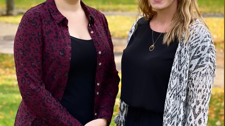 Frida och Emelie.jpeg