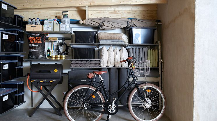 DK_Elfa_Garage_Storage_Interior_Click-in_system_Classic_2022_01_14
