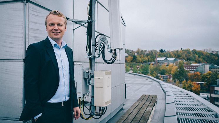 Ny rolle: Jon Christian Hillestad tar steget over fra teknisk direktør til leder for Telia Bedrift.