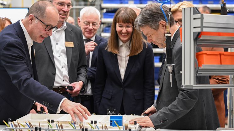 Bundesminister Habeck und Ministerpräsidentin Rehlinger informieren sich über Innovationen für die Energiewende