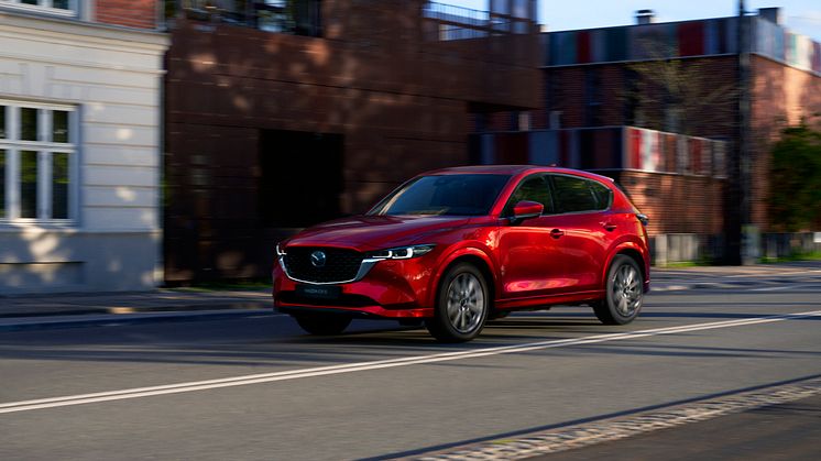 2021_CX-5_IPM5_GER(LHD)_C25_EXT_High+