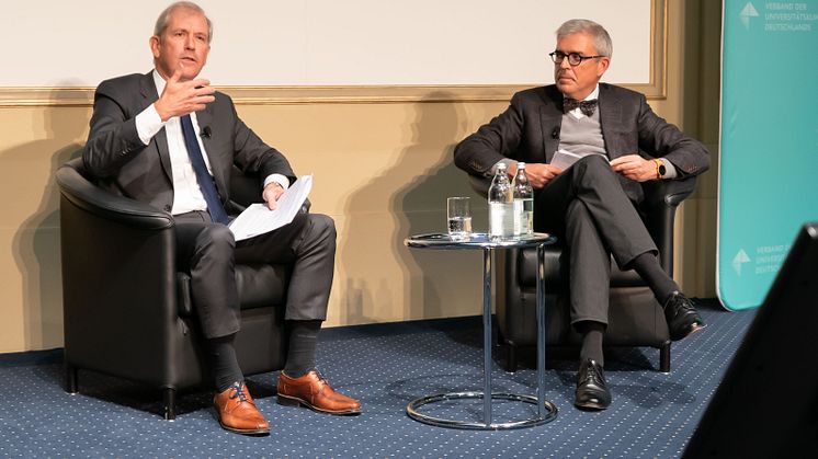 DHM_Scholz_Frosch.jpg