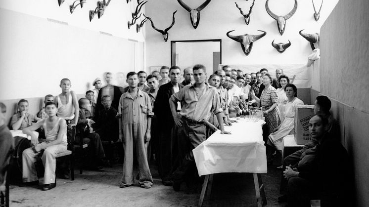 Från flyktingmottagningen på Malmö Museum 1945