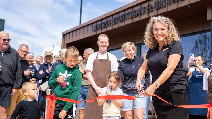 Nu går HimmerLand fra 2 til 3 restauranter: Larsens Sportsbar & Bistro åbner efter omfattende renovering