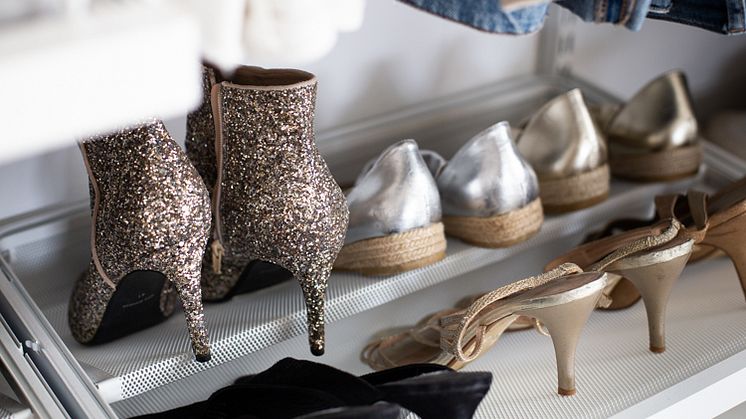 Elfa_Clothing_Interior_Click_in_system_Decor_2022_04_7