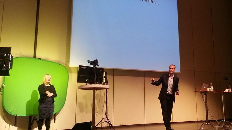Bild från seminarium om användbarhet i IT-miljöer. Mattias Lundberg föreläser #it #psykologi
