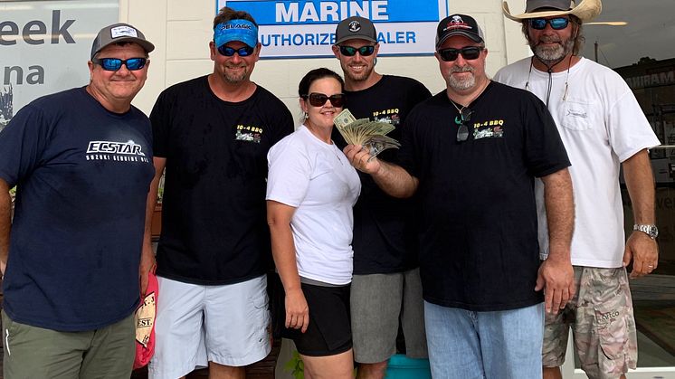 Hi-res image - Mastry Engine Center - Team 10 - 4 BBQ enjoyed success at the Apalachicola Red Snapper Roundup onboard Suzuki outboard-powered Alle Cat