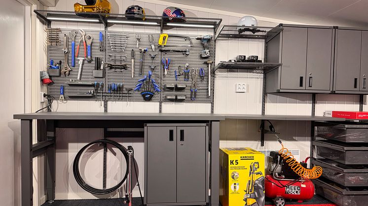 MartinS_cyclist_Tools.jpg