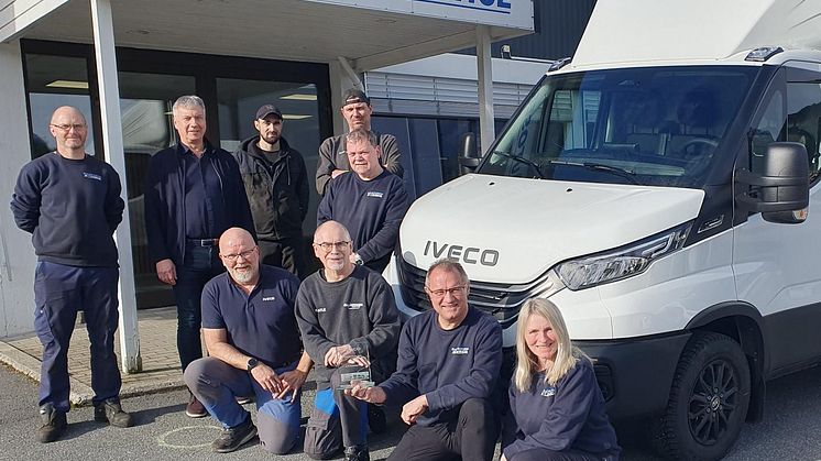  Årets forhandler AS Autoservice Førde.jpg
