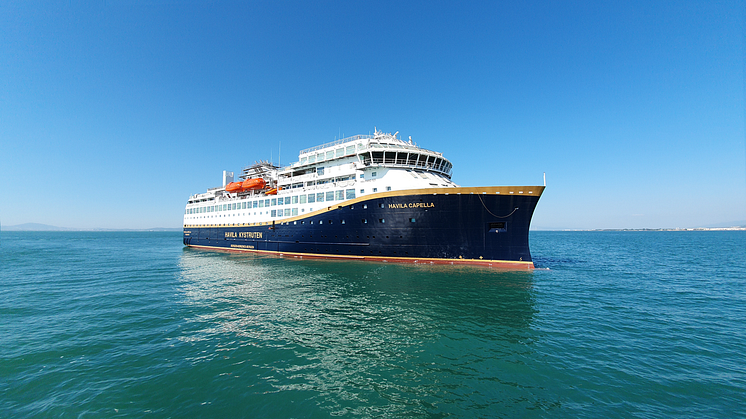Havila Capella bow view from seatrial_Copyright Havila Kystruten AS.png