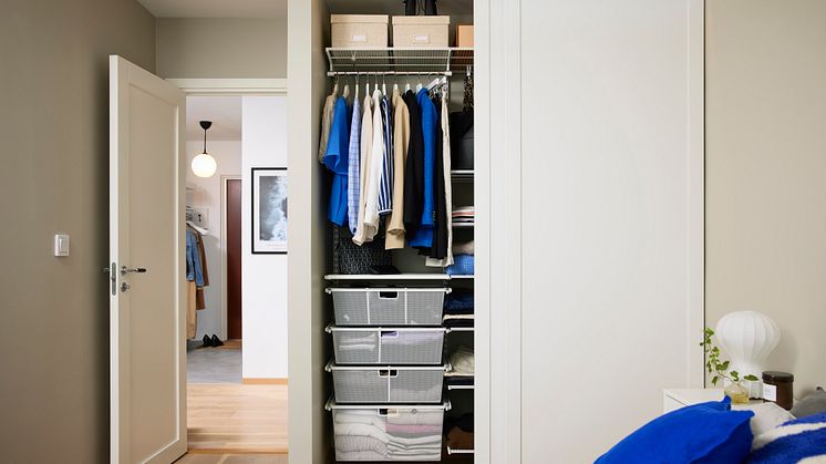 Elfa_Clothing_Interior_Click-in_system_Classic_Slidingdoor_Grace_2023_03_445