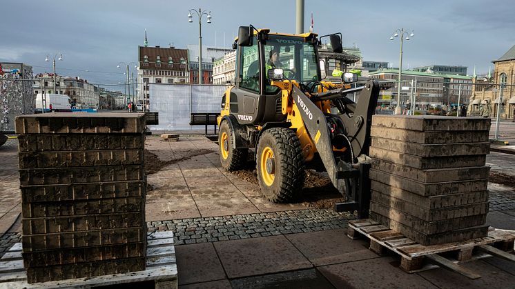 Volvo L25 Electric på Drottningtorget i Göteborg
