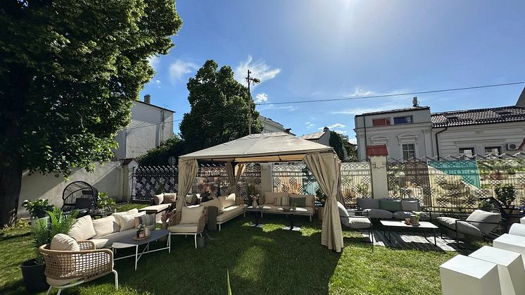 JYSK a lansat colecția de mobilier și accesorii de grădină pentru vara 2025