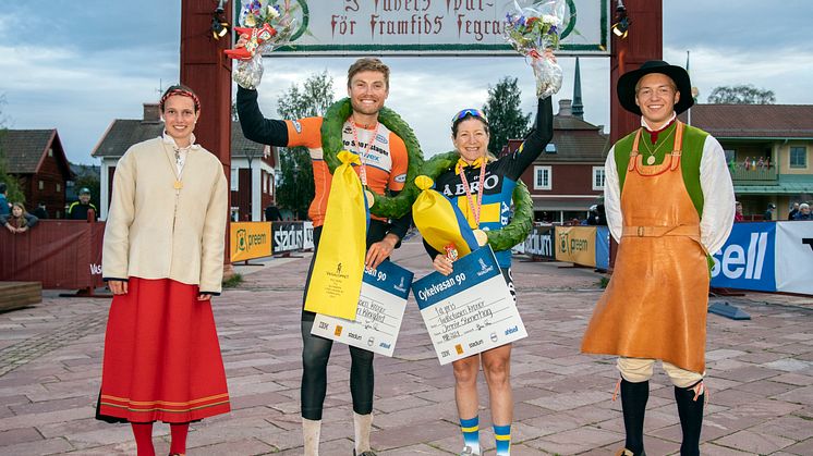 Kristian Klevgård och Jennie Stenerhag vann Cykelvasan 90 Elit 2021 