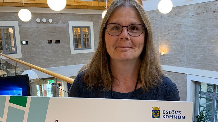 Tine Billing Årets medarbetare i Eslövs kommun 2020.