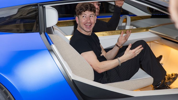 barry_keoghan_jaguar-1.jpg