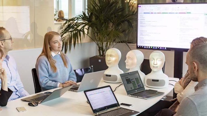 Tengai Unbiased - The Social Job Interview Robot
