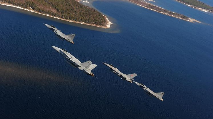 Arctic Challenge Exercise 2015 - media inbjuds att följa övningen