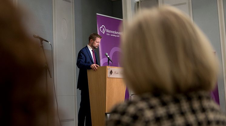 Bent Høie (H) gir grønt lys for NIPT i tråd med Helsedirektoratets anbefaling. Foto: Anders Kjøndal. 