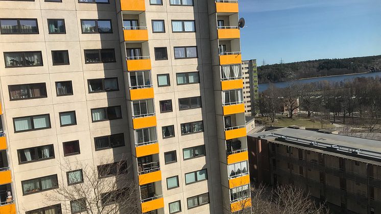 Ett av Botkyrkabyggens hus i Fittja
