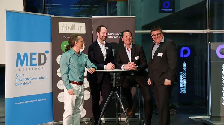 d-health.start im Universitätsklinikum in Düsseldorf: (v.l.n.r.) Thomas Saur, CEO CUREosity; Florian Leppert, apoBank; Joachim Poetsch, Vorstandsmitglied MED+; Rolf Fellmann, Vorstandsmitglied AngelEngine e.V.