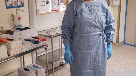 Cinikka Arthursson, adjunkt i biomedicin, arbetade under våren med covid-19 patienter på intensivvårdsavdelningen på Skaraborgs sjukhus i Skövde.