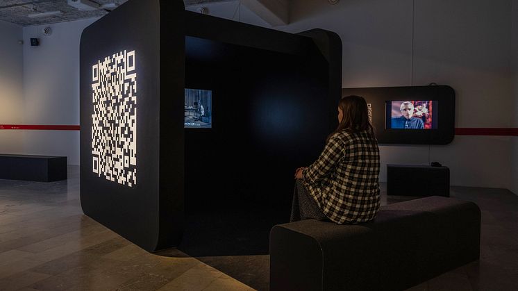Play, installation3