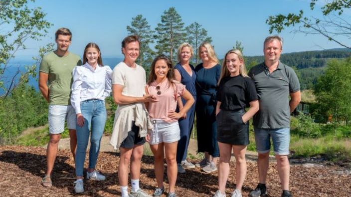 Årets deltakere: Dette er årets deltakere i "Sommerhytta 2021". Foto: Espen Solli/TV 2