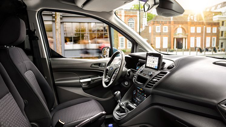 2017 Ford Transit Connect (4)