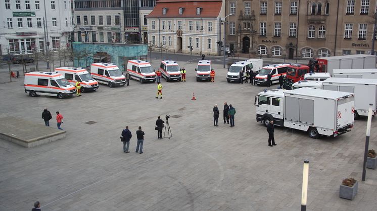 Kat-Schutz-Einheit auf dem Eberswalder Marktplatz Foto:Pressestelle/Oliver Köhler