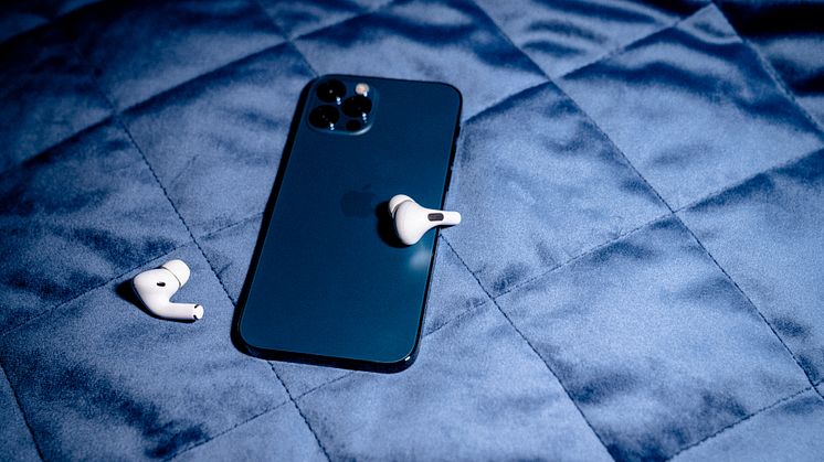 Mobiltelefoni är den största kategorin begagnad elektronik som säljs på Tradera