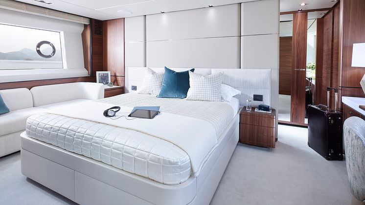 High res image - Princess Motor Yacht Sales - Princess 75 interior owner's stateroom