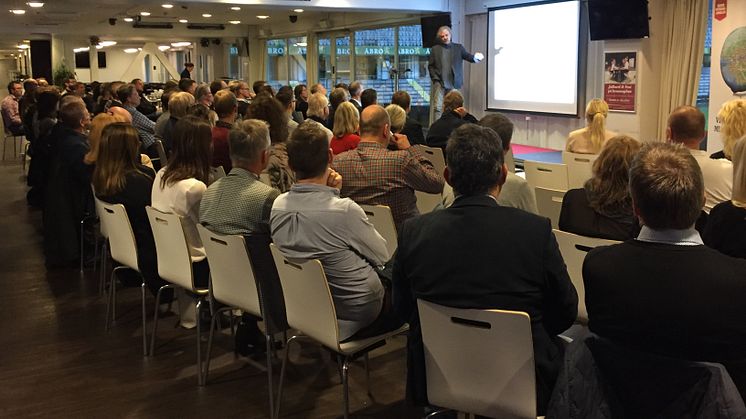 Jan Jörnmark presenterar sin förstudie 