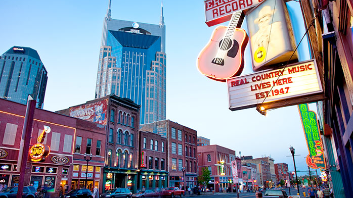 Juli - Nashville, USA