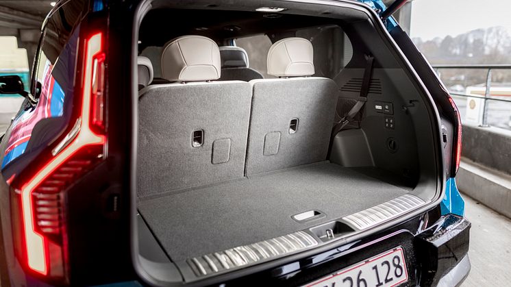 kia_ev9_7422.jpg