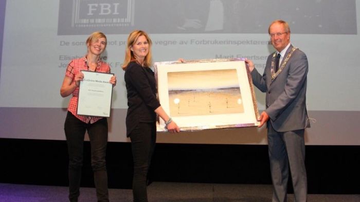 Norska NRK:s tv-program ”Konsumentinspektörerna” hedrades med EcoOnline Media Award för god konsumentutbildning