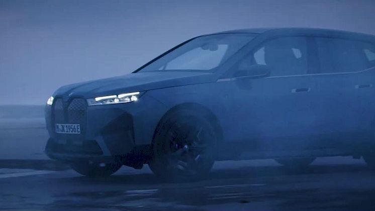 BMW_iX_M60.mp4