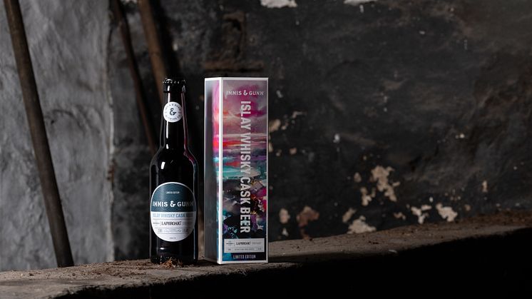 FÖR TREDJE ÅRET I RAD KOMMER INNIS & GUNN'S SUCCÉSAMARBETE MED LAPHROAIG TILLBAKA TILL SVERIGE I APRIL! 