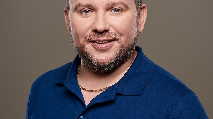 web-2048px_aicomp-karl-harvey-businessportrait-wien-2