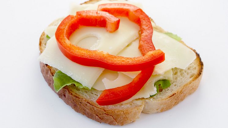 Frukost på sängen delar svenska folket