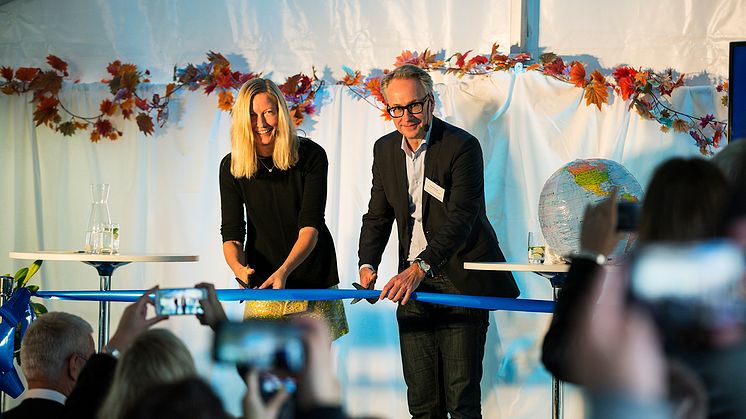 Bornsjöverket invigs av miljöborgarråd Katarina Luhr och Stockholm Vatten och Avfalls VD Krister Schultz.