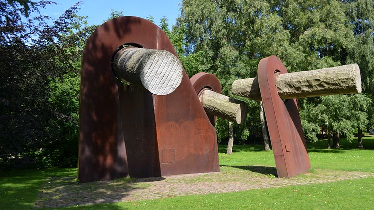 Denkmal zum Matrosenaufstand 1918 (Stahl, Granit)