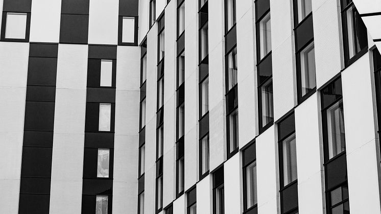 Exterior-Clarion-Hotel-Helsinki-Airport-BW