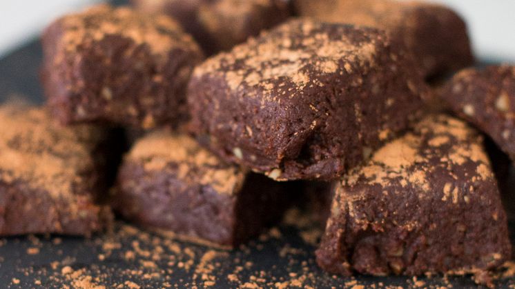 Raw brownie