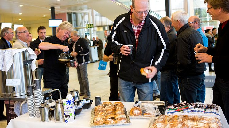 Kaffe och bulle på VA-mässan 2012