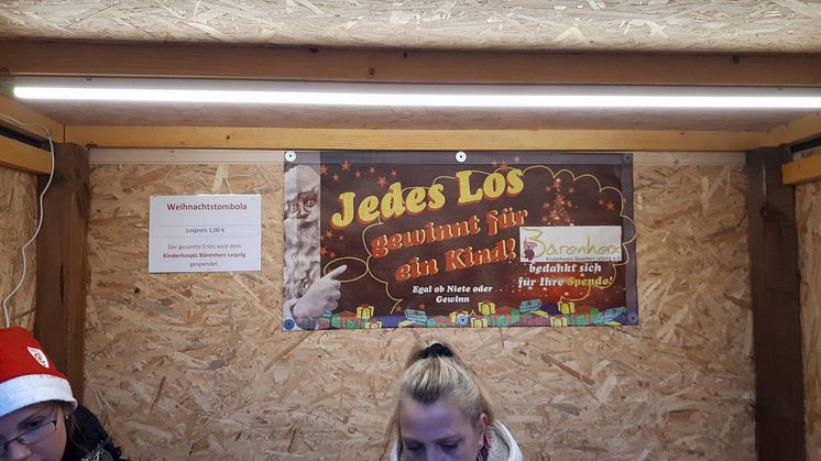 Für ein starkes Bärenherz: Klostergut Mößlitz richtet Weihnachten im Stall aus